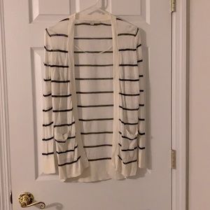 Lightweight cardigan